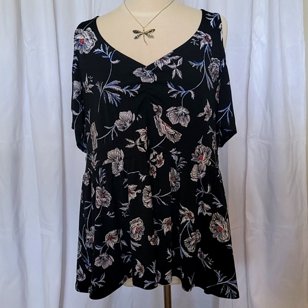 TORRID OFF SHOULDER